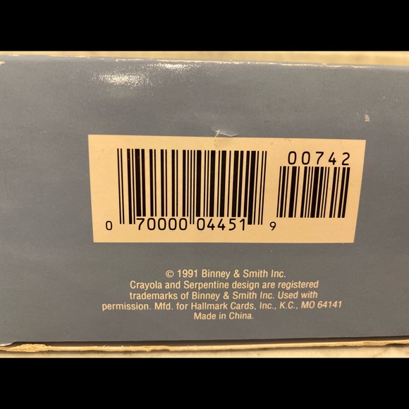 1991 Easter Crayola Bunny Figurine - Picture 7 of 7